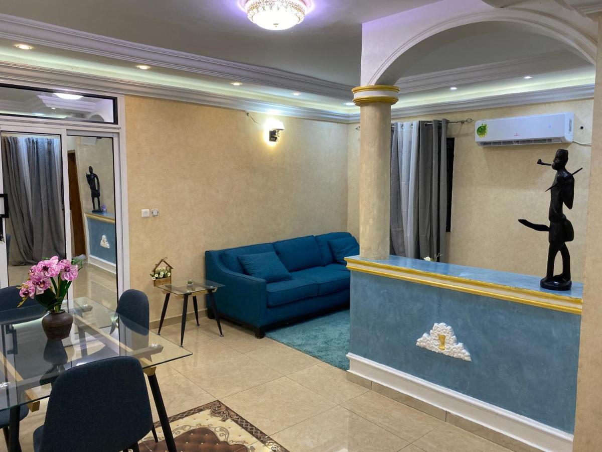 Residence Martha Yaoundé Εξωτερικό φωτογραφία