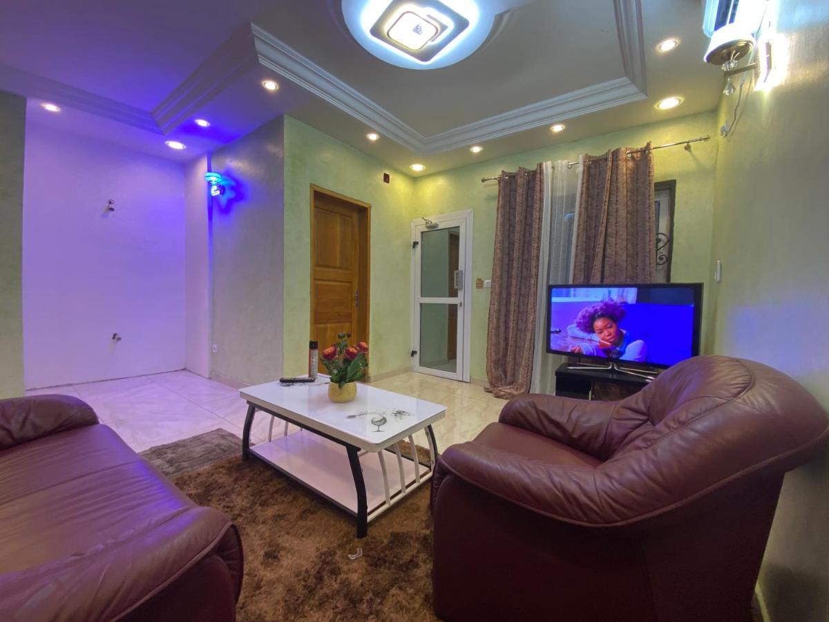 Residence Martha Yaoundé Εξωτερικό φωτογραφία