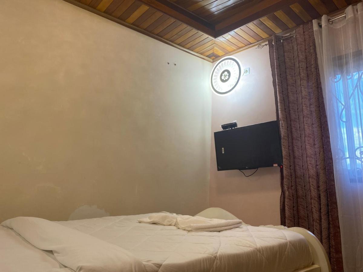 Residence Martha Yaoundé Εξωτερικό φωτογραφία