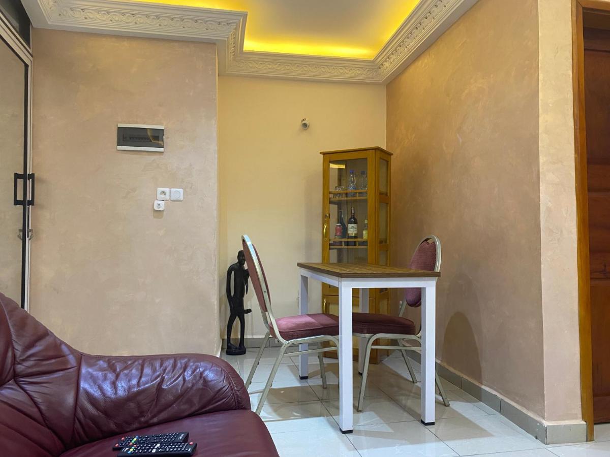 Residence Martha Yaoundé Εξωτερικό φωτογραφία