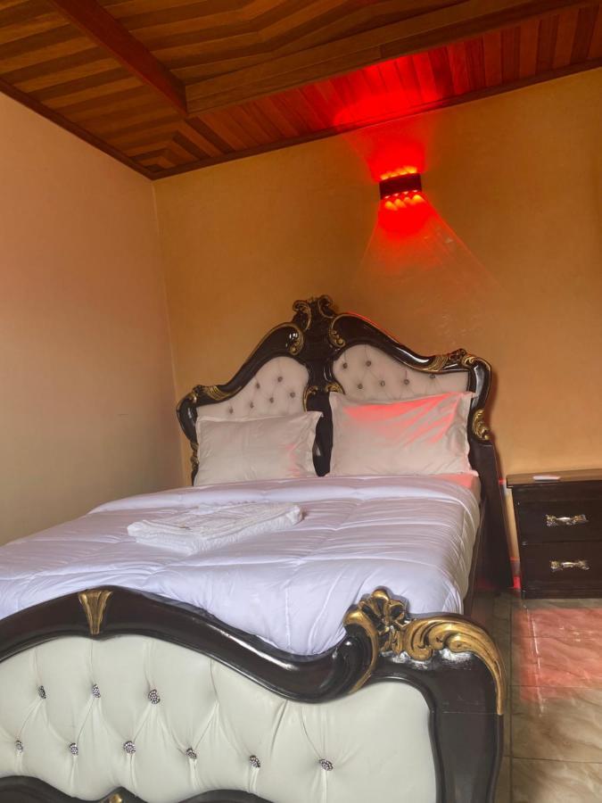 Residence Martha Yaoundé Εξωτερικό φωτογραφία
